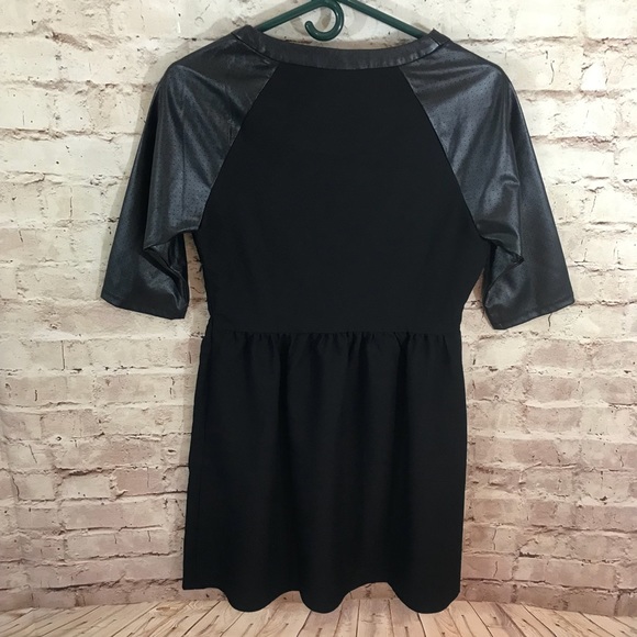 NWT Romeo & Juliet couture Faux Leather Mini Dress - Picture 5 of 7